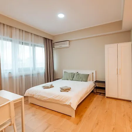 Blue - Oldtown * Bucarest