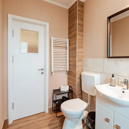 Blue - Oldtown Bukarest